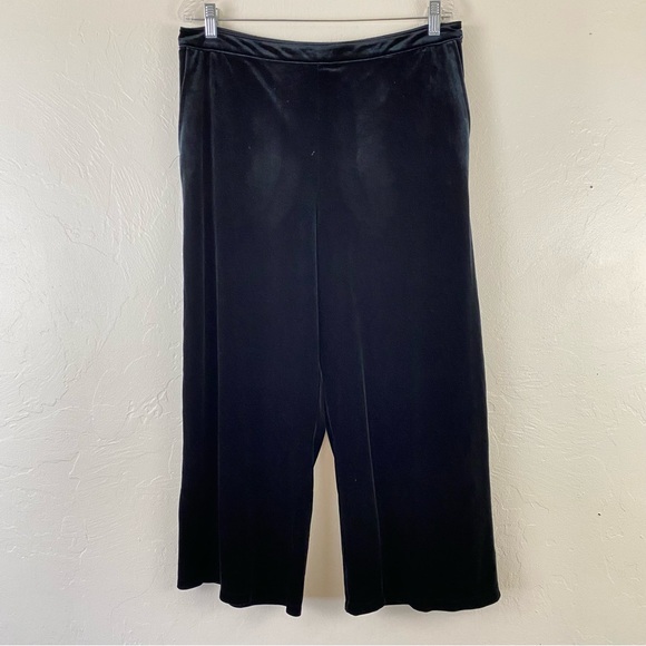 Abercrombie & Fitch Size Large Black Crushed Velvet Wide Leg High Waist Trouser - Picture 1 of 5